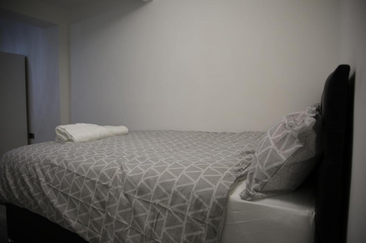 Rostron House Otel Manchester Dış mekan fotoğraf
