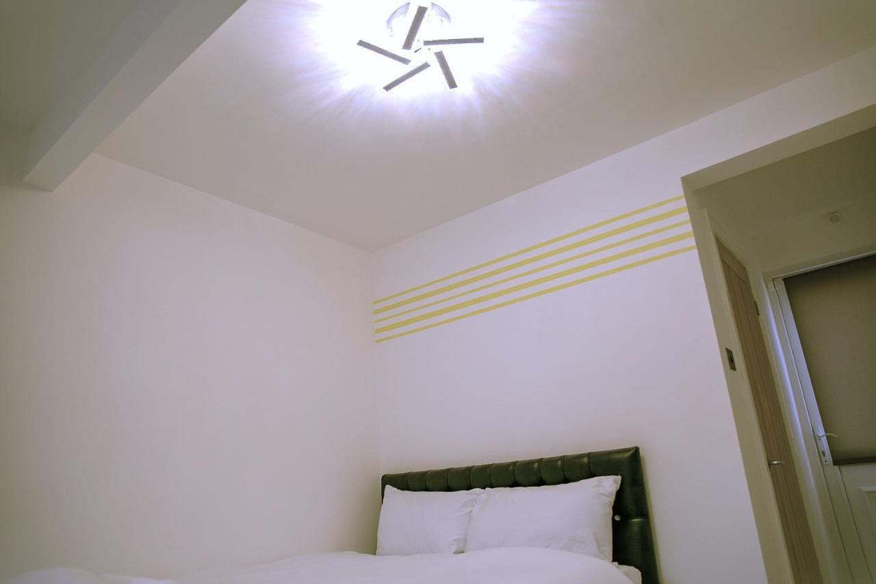 Rostron House Otel Manchester Dış mekan fotoğraf
