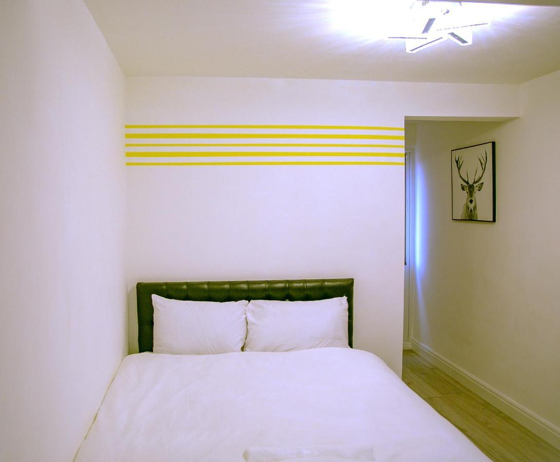 Rostron House Otel Manchester Dış mekan fotoğraf